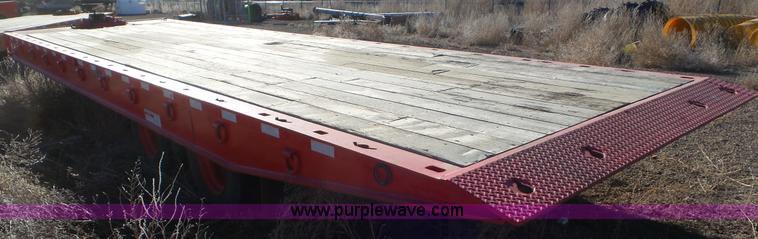 image for item J6198 1991 Landoll 345 equipment trailer