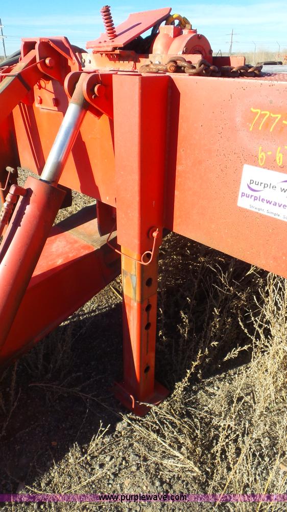 image for item J6198 1991 Landoll 345 equipment trailer