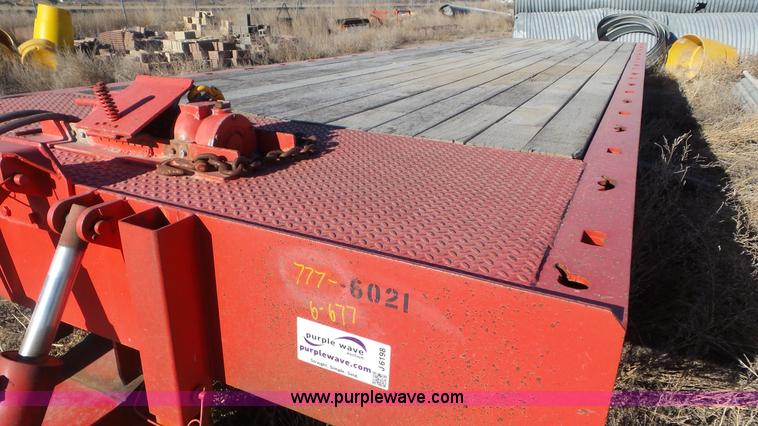 image for item J6198 1991 Landoll 345 equipment trailer