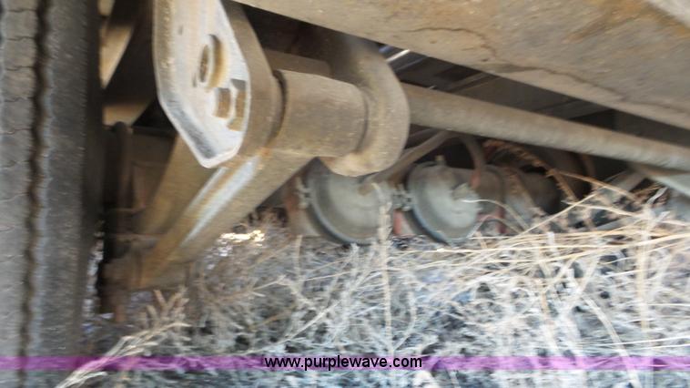 image for item J6198 1991 Landoll 345 equipment trailer