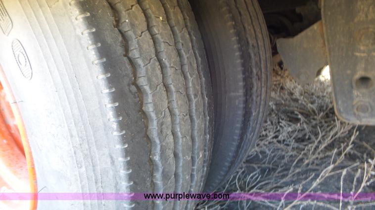 image for item J6198 1991 Landoll 345 equipment trailer