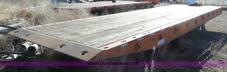 image for item J6199 1994 Landoll 345-31 equipment trailer