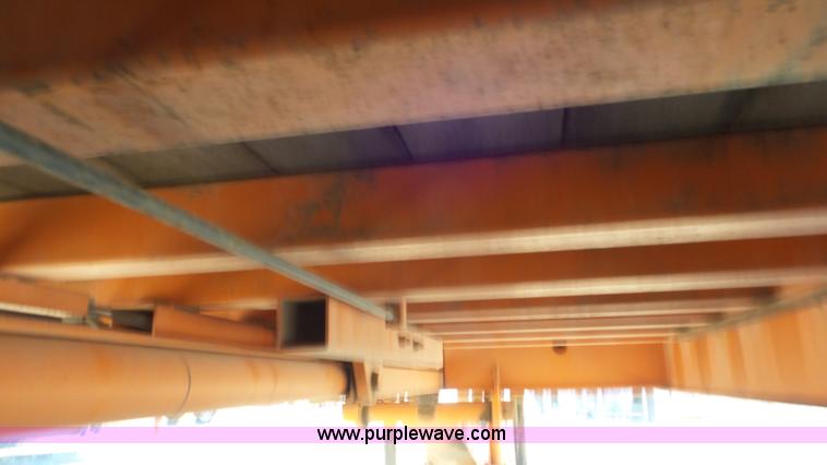 image for item J6199 1994 Landoll 345-31 equipment trailer