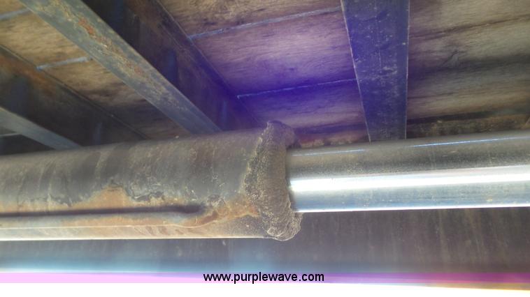 image for item J6200 2001 Trail Eze PDLX20TC-31 equipment trailer