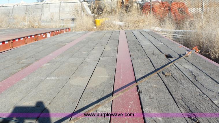 image for item J6201 2006 Trail Eze TE401 equipment trailer