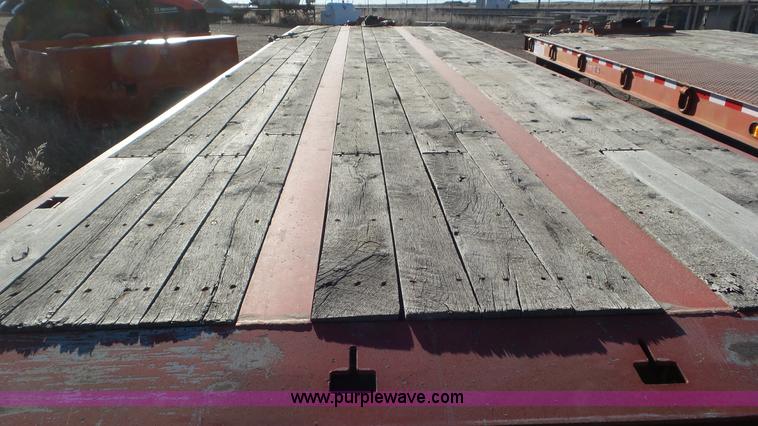 image for item J6201 2006 Trail Eze TE401 equipment trailer