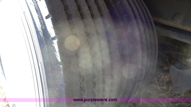 image for item J6201 2006 Trail Eze TE401 equipment trailer