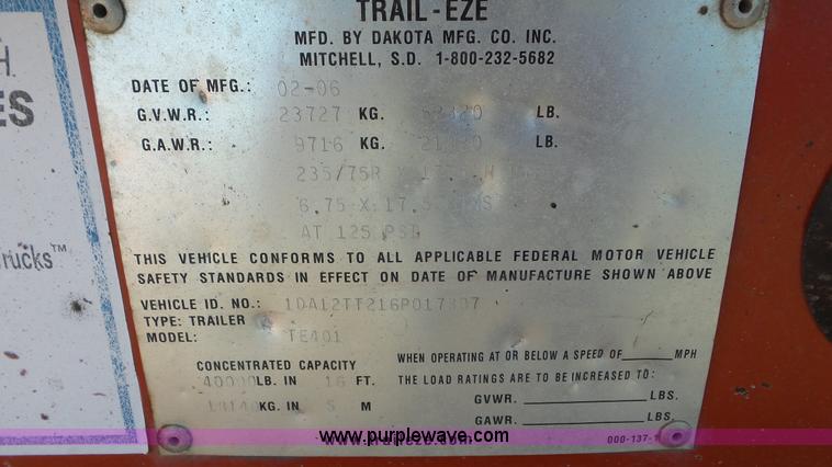 image for item J6201 2006 Trail Eze TE401 equipment trailer