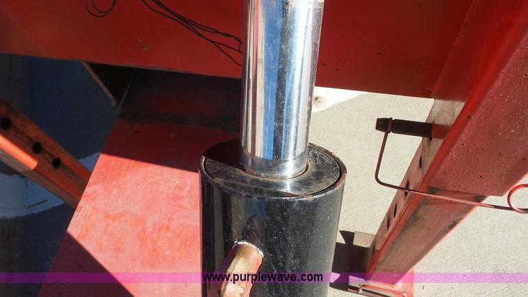 image for item J6205 1991 Landoll 345 equipment trailer