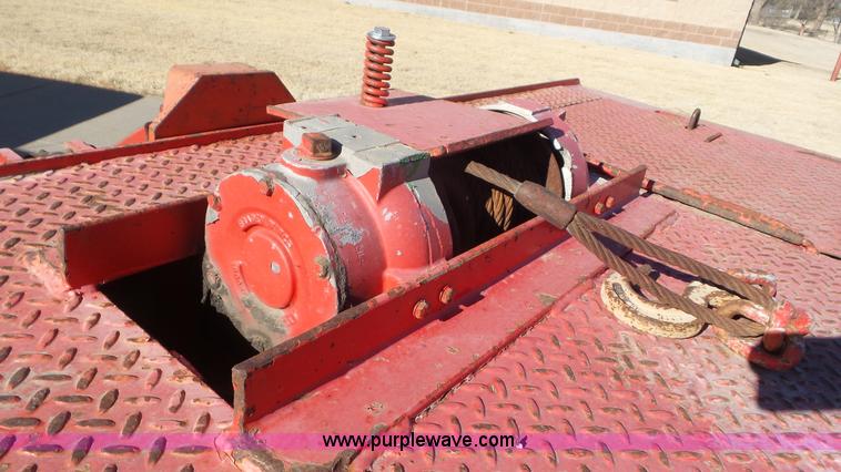 image for item J6205 1991 Landoll 345 equipment trailer