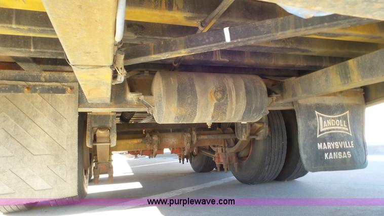 image for item J6205 1991 Landoll 345 equipment trailer