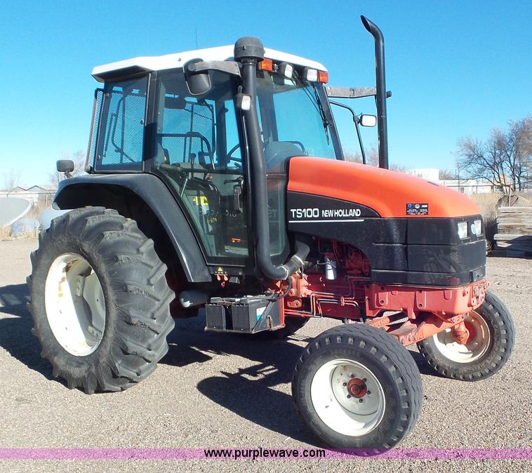 image for item J6211 2000 Ford TS100 tractor