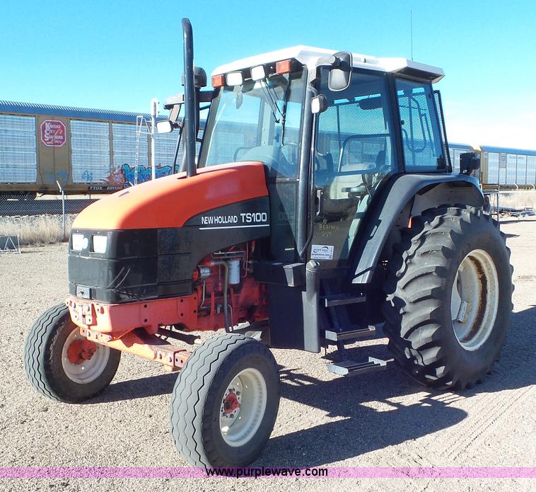 image for item J6211 2000 Ford TS100 tractor
