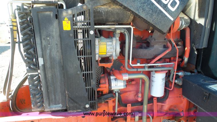 image for item J6211 2000 Ford TS100 tractor