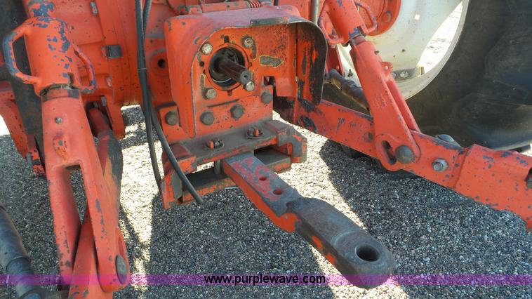 image for item J6211 2000 Ford TS100 tractor