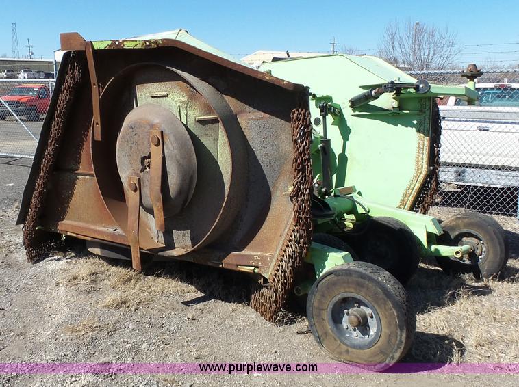 image for item J6272 2009 Schulte XH1500 rotary mower