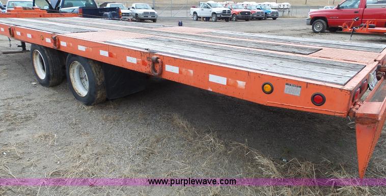 image for item J6276 2002 Evaco Superline D012T242T tilt deck trailer