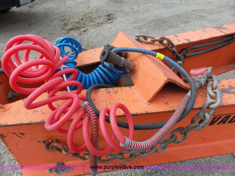 image for item J6276 2002 Evaco Superline D012T242T tilt deck trailer