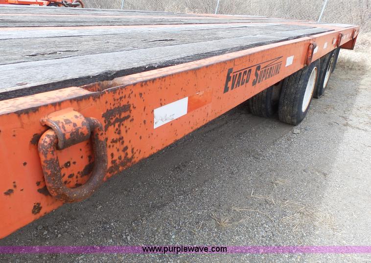 image for item J6276 2002 Evaco Superline D012T242T tilt deck trailer