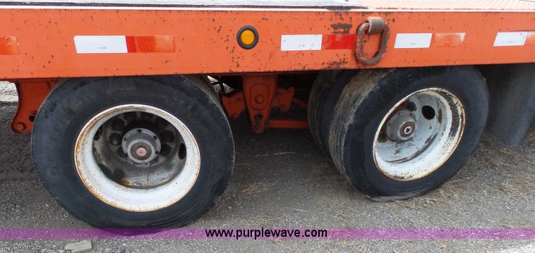 image for item J6276 2002 Evaco Superline D012T242T tilt deck trailer