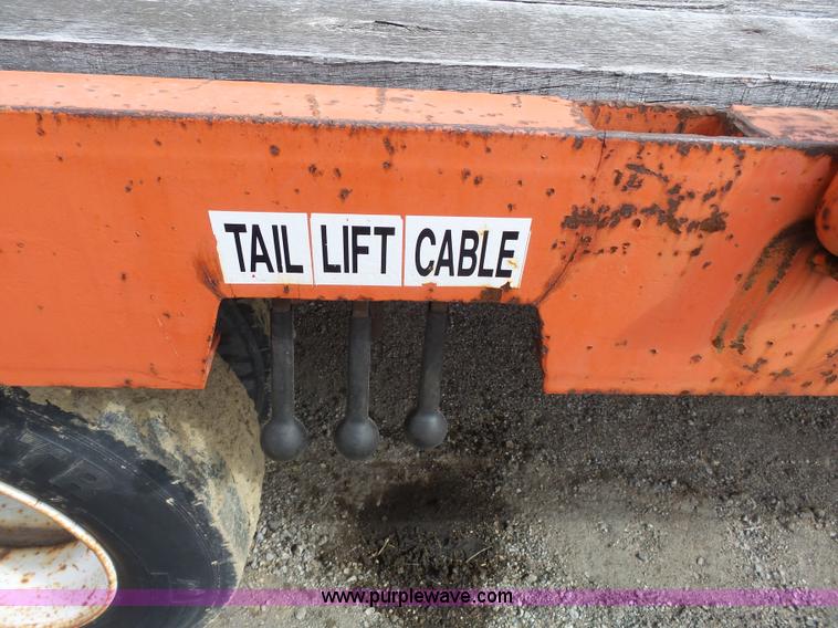 image for item J6276 2002 Evaco Superline D012T242T tilt deck trailer