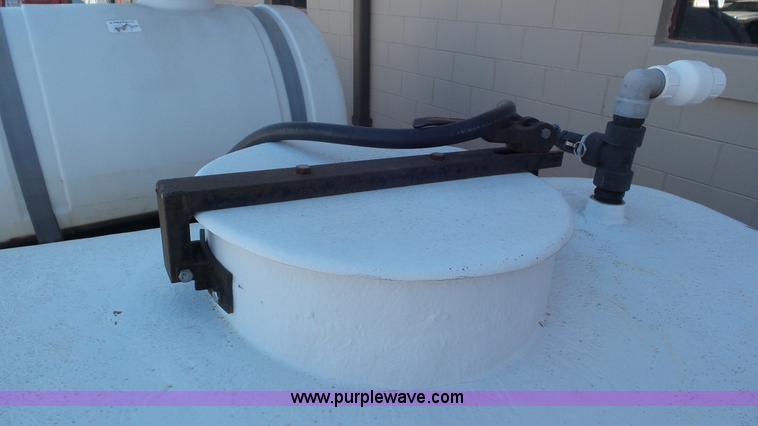 image for item K6911 1997 Westheffer FG50F20K20M weed sprayer