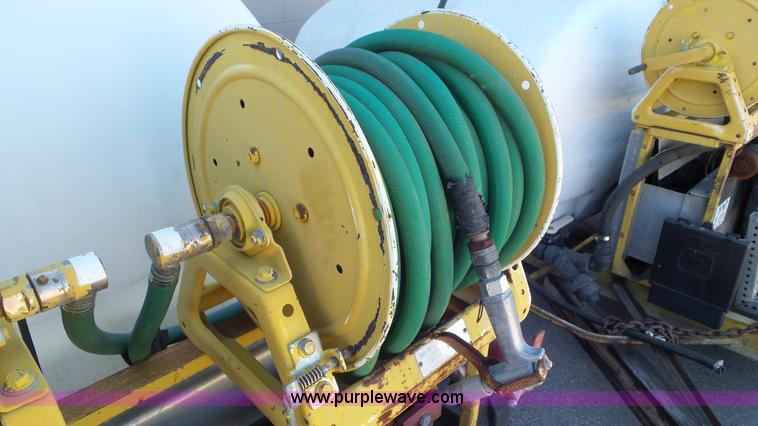 image for item K6912 1997 Westheffer FG50F20K20M weed sprayer