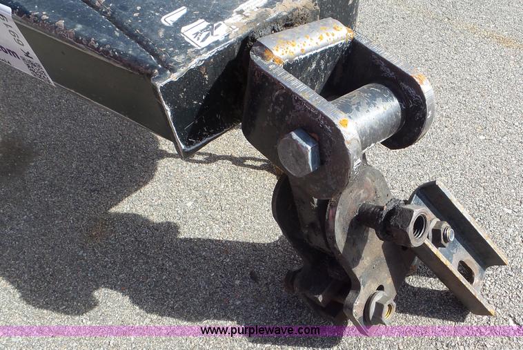 image for item K6919 2005 Land Pride RCB6015 rotary mower