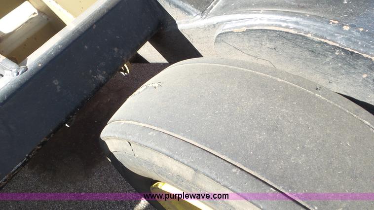 image for item K6919 2005 Land Pride RCB6015 rotary mower