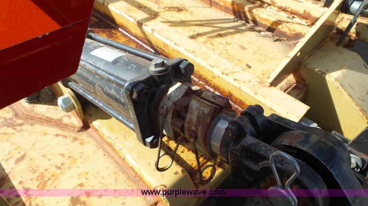 image for item K6920 2010 Land Pride RCB10 rotary mower