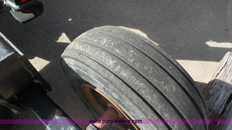 image for item K6920 2010 Land Pride RCB10 rotary mower