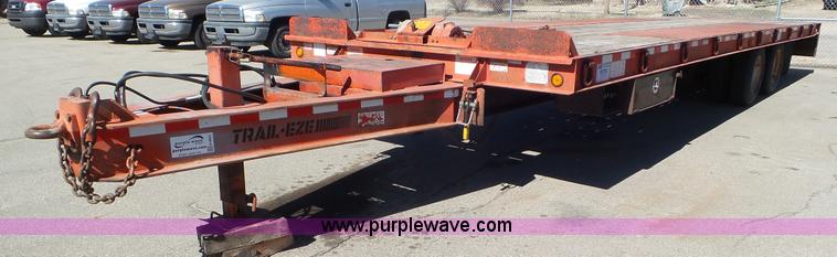 image for item K6921 2001 Trail Eze PDLX20TC tilt deck trailer