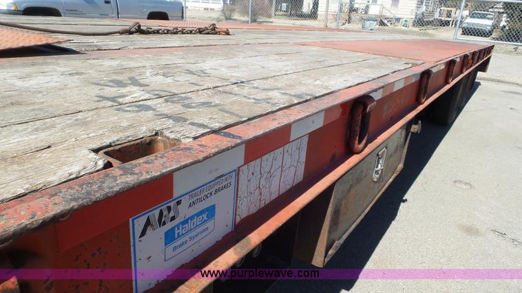 image for item K6921 2001 Trail Eze PDLX20TC tilt deck trailer