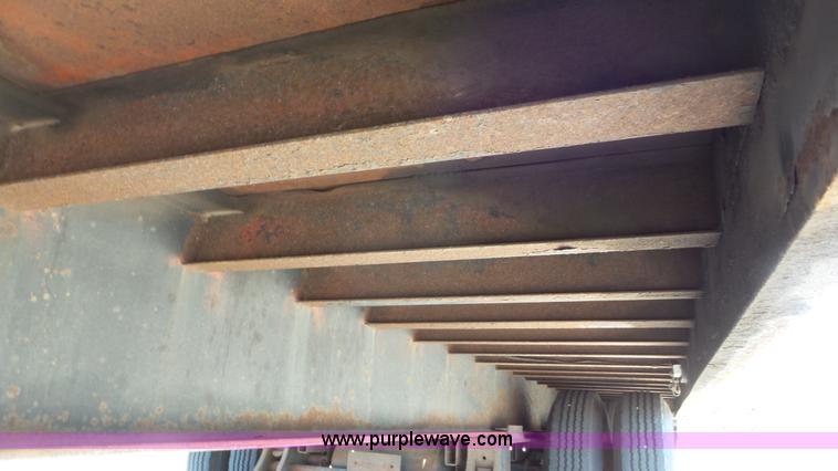 image for item K6921 2001 Trail Eze PDLX20TC tilt deck trailer