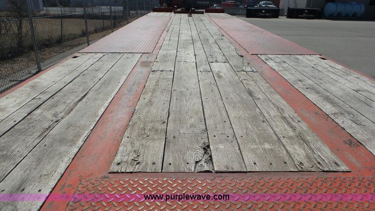 image for item K6921 2001 Trail Eze PDLX20TC tilt deck trailer