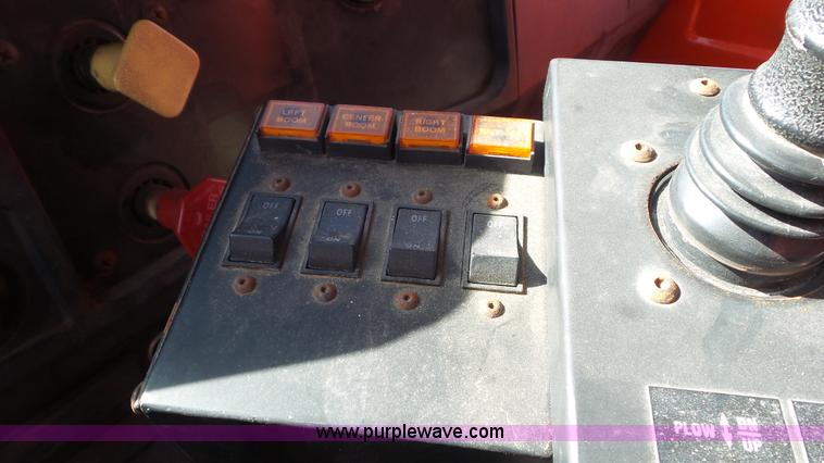 image for item K6922 1997 International 4900 dump truck