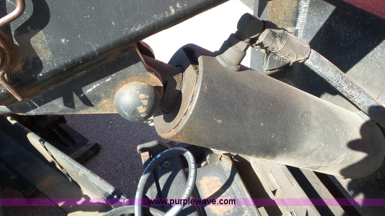 image for item K6922 1997 International 4900 dump truck