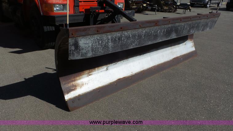 image for item K6922 1997 International 4900 dump truck