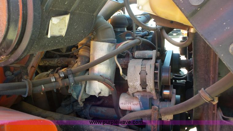 image for item K6922 1997 International 4900 dump truck