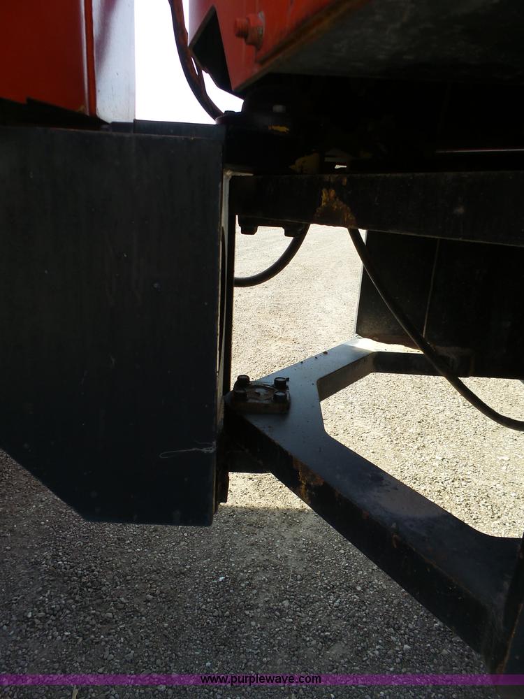 image for item L6259 1999 Bomag BW11RH pneumatic roller