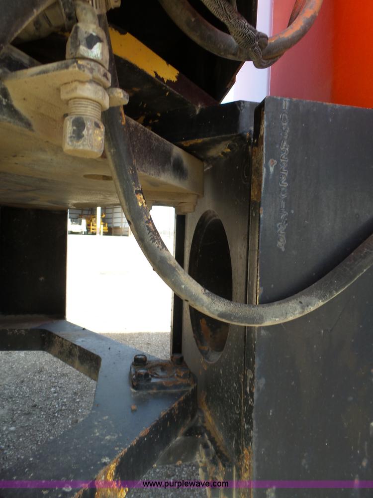 image for item L6259 1999 Bomag BW11RH pneumatic roller