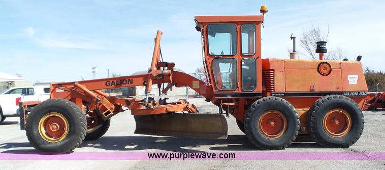 image for item L6260 1994 Galion 830 motor grader