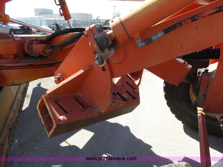 image for item L6260 1994 Galion 830 motor grader