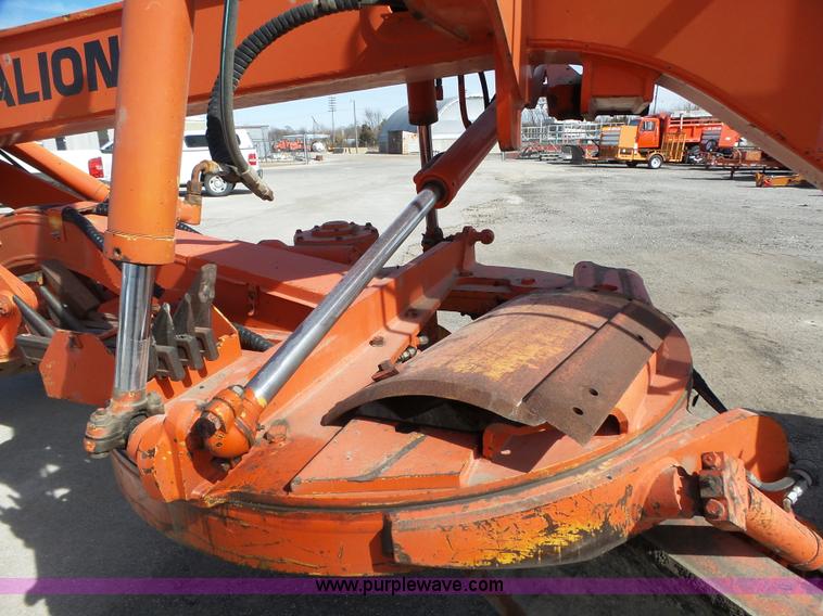 image for item L6261 1995 Galion 830 motor grader