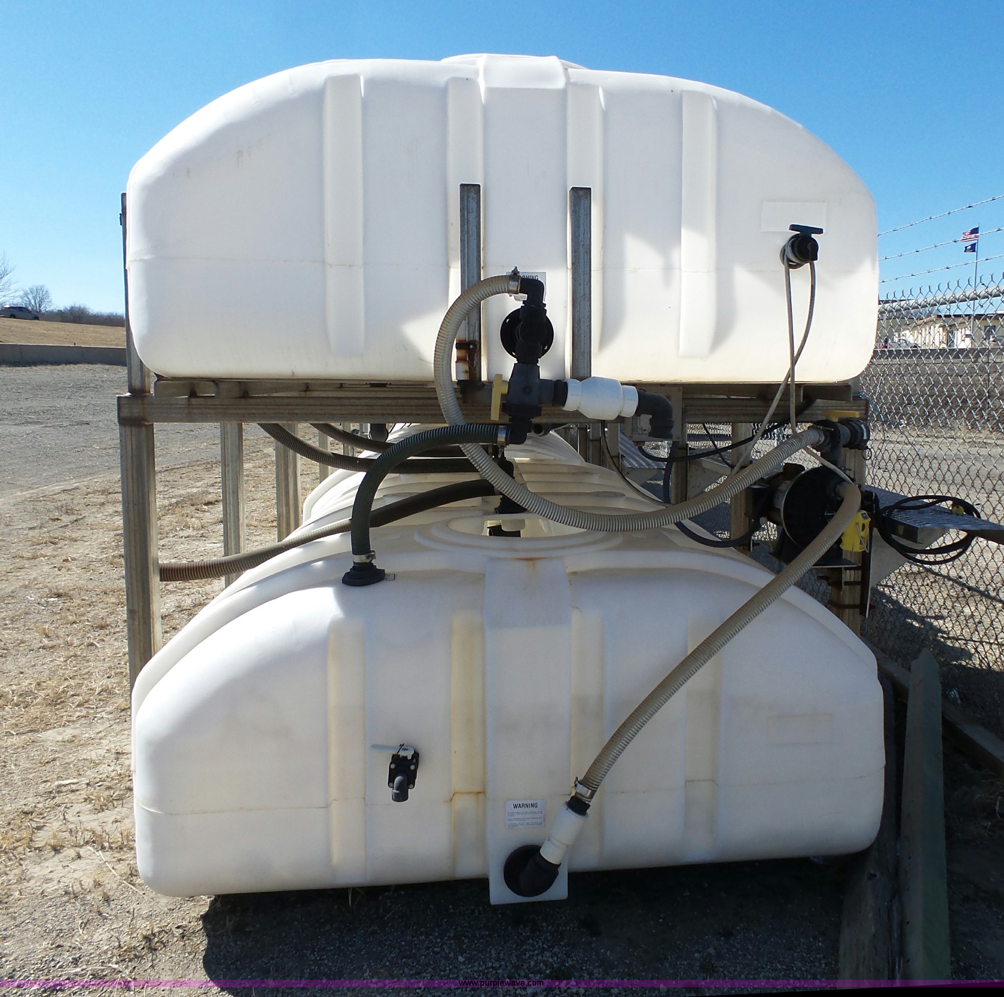 1999 Sprayer Specialties SB1400SS salt brine maker in Topeka, KS Item