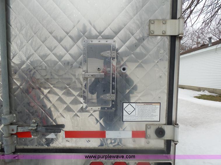 image for item AL9223 2005 Great Dane TR refrigerated trailer