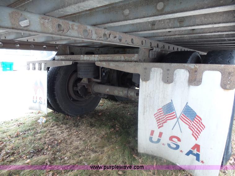 image for item AL9223 2005 Great Dane TR refrigerated trailer