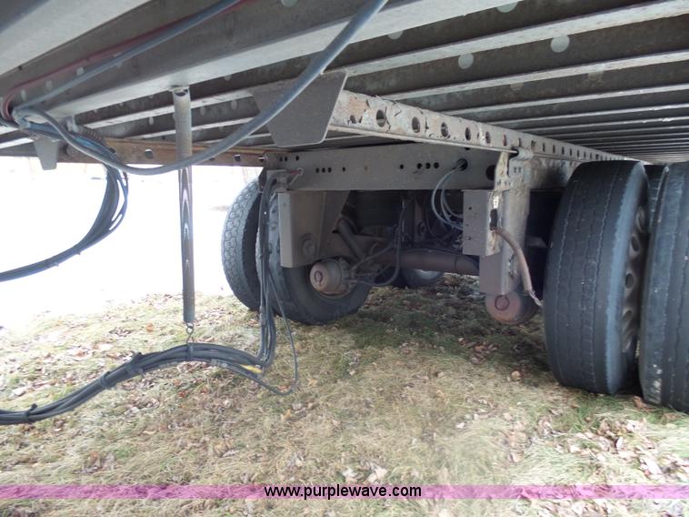 image for item AL9223 2005 Great Dane TR refrigerated trailer