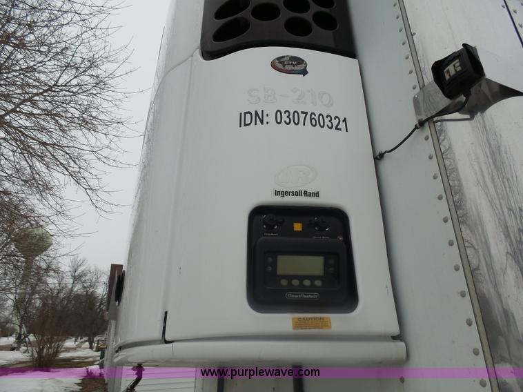 image for item AL9223 2005 Great Dane TR refrigerated trailer