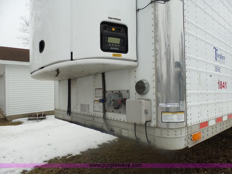 image for item AL9223 2005 Great Dane TR refrigerated trailer